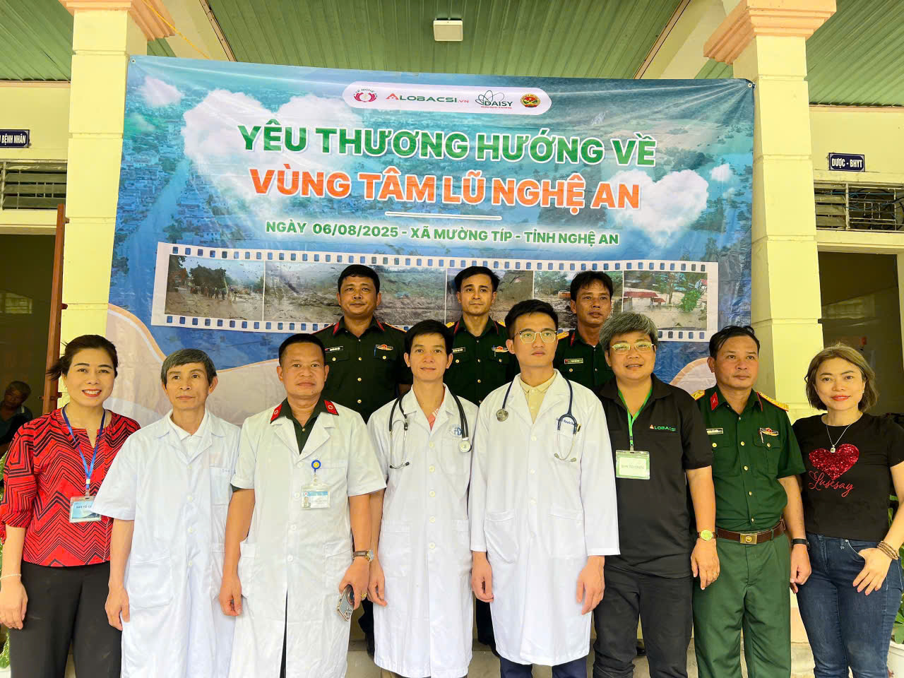 Daisy Media và hành trình khám bệnh, phát thuốc cho bà con miền Tây xứ Nghệ sau bão lũ